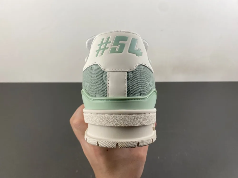 Louis Vuitton Trainer “Light Green White” — photo 12 of 17
