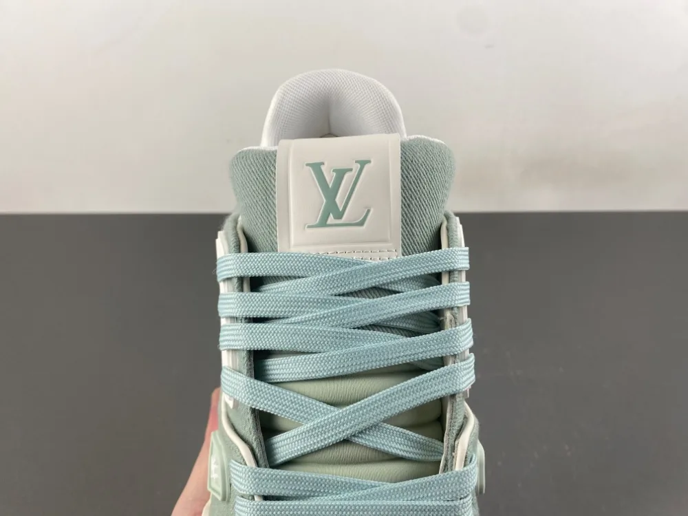 Louis Vuitton Trainer “Light Green White” — photo 13 of 17