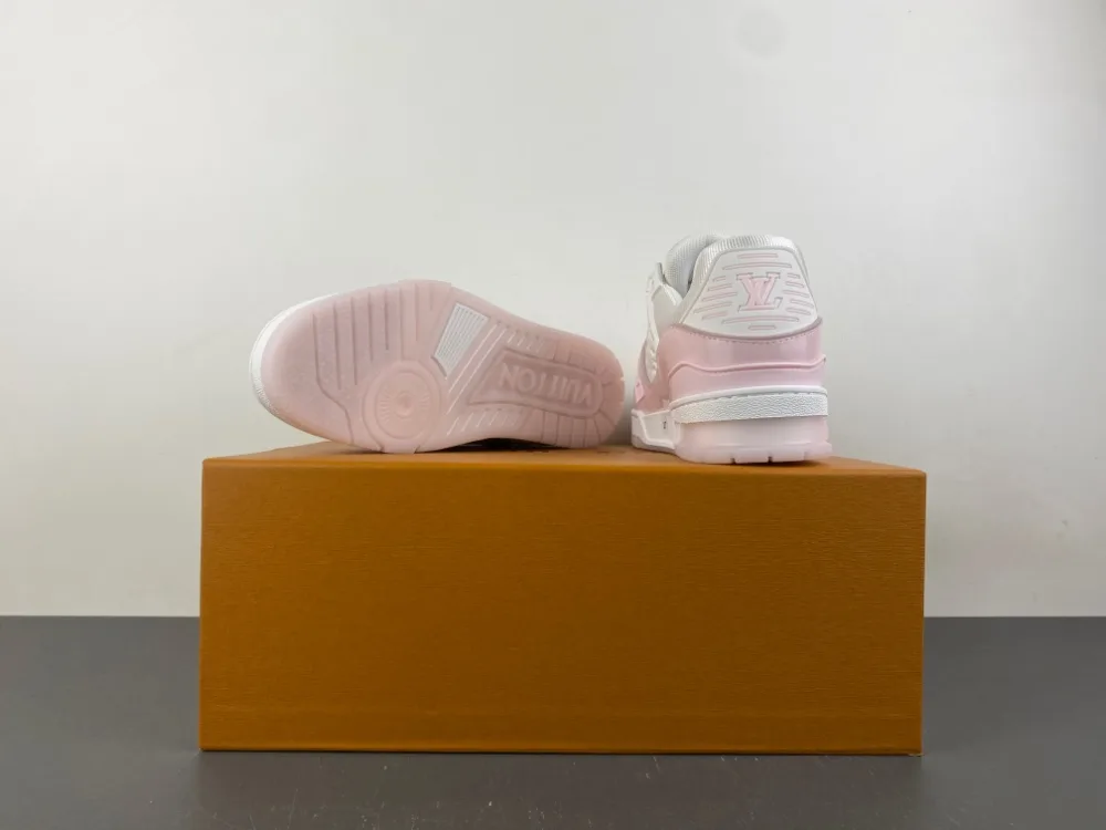 Louis Vuitton Trainer “Pink White” — photo 15 of 17