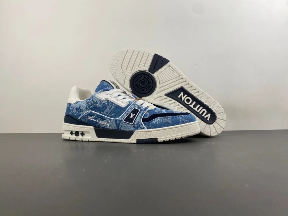Louis Vuitton Trainer “Blue Dark Denim” — photo 10 of 17