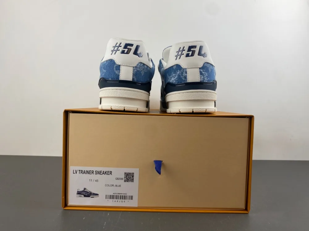 Louis Vuitton Trainer “Blue Dark Denim” — photo 16 of 17
