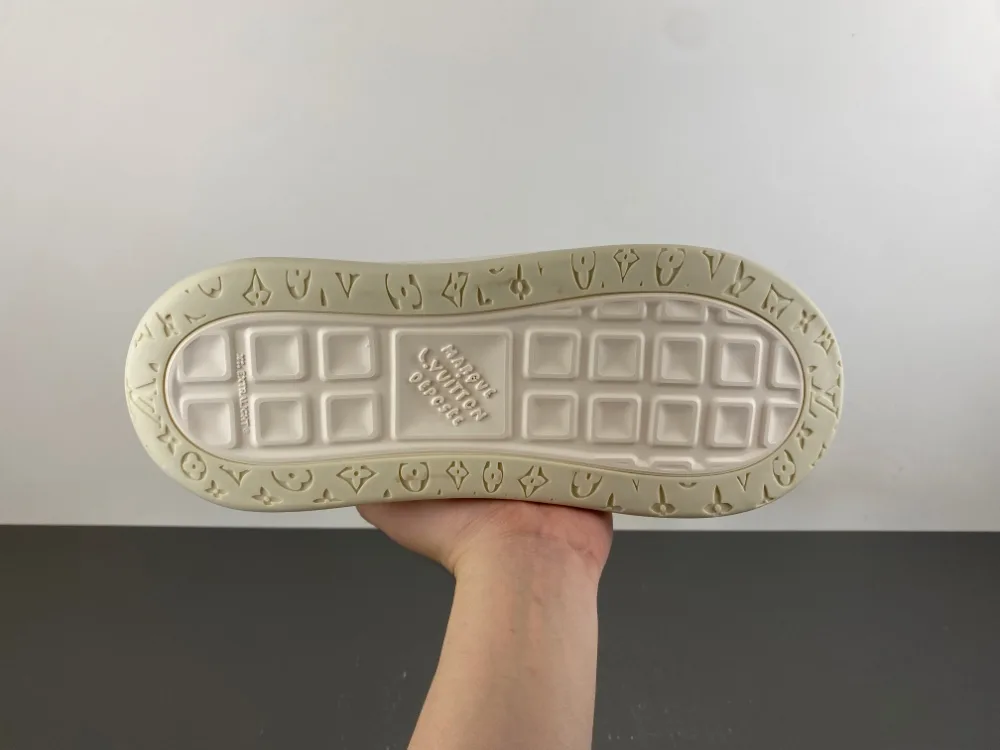 Louis Vuitton Trainer Sneaker Low “Black White” — photo 17 of 17