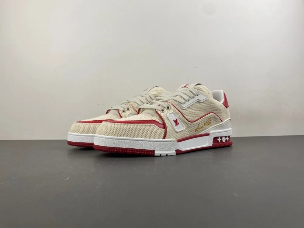 Louis Vuitton Tra “Beige Red Denim” — photo 1 of 17