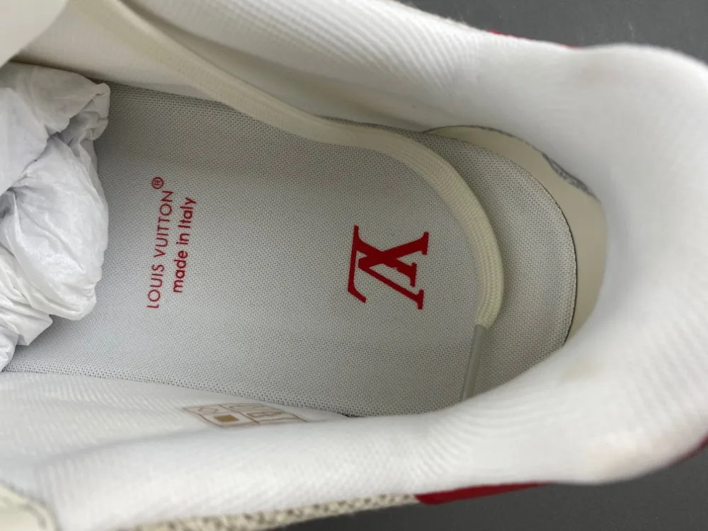Louis Vuitton Tra “Beige Red Denim” — photo 11 of 17