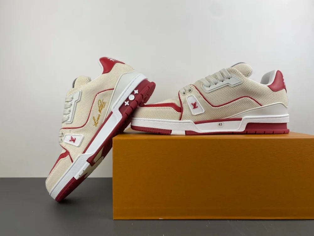 Louis Vuitton Tra “Beige Red Denim” — photo 13 of 17