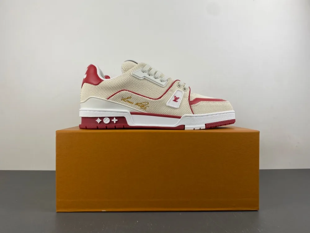 Louis Vuitton Tra “Beige Red Denim” — photo 16 of 17