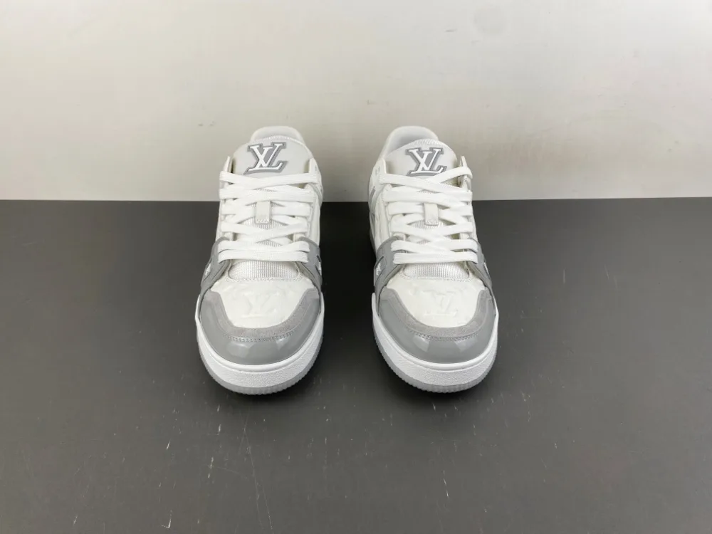 Louis Vuitton Trainer “White Grey” — photo 2 of 17
