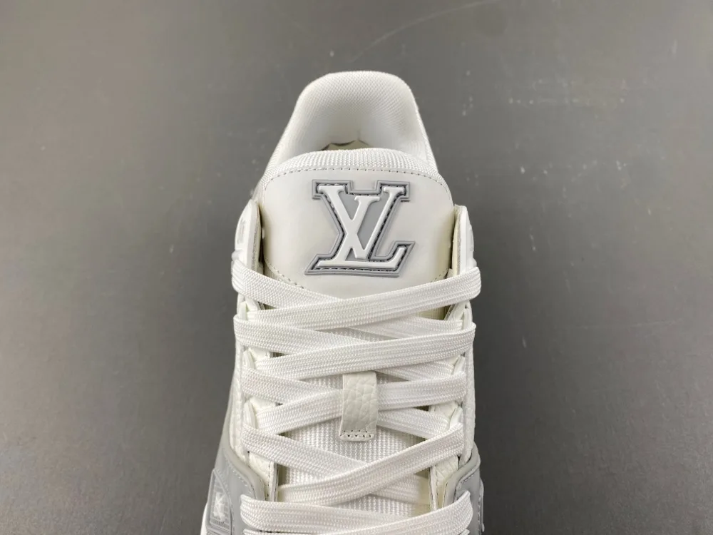 Louis Vuitton Trainer “White Grey” — photo 7 of 17