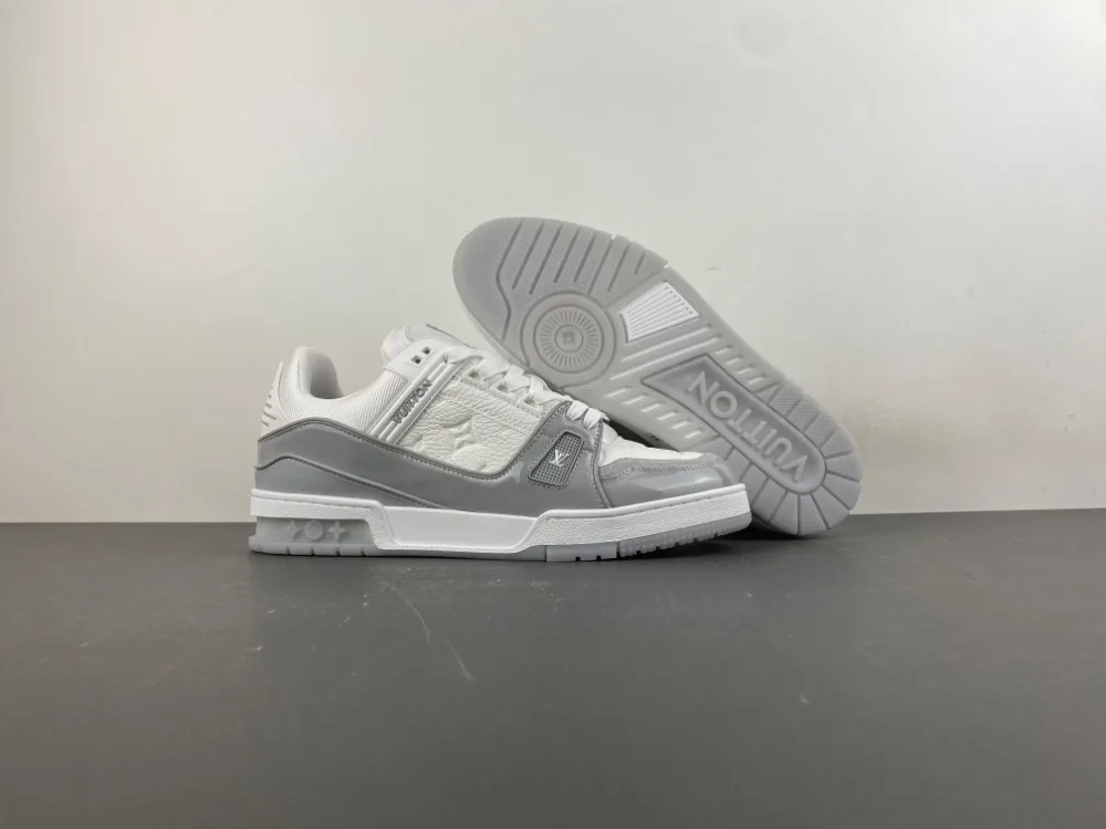 Louis Vuitton Trainer “White Grey” — photo 11 of 17