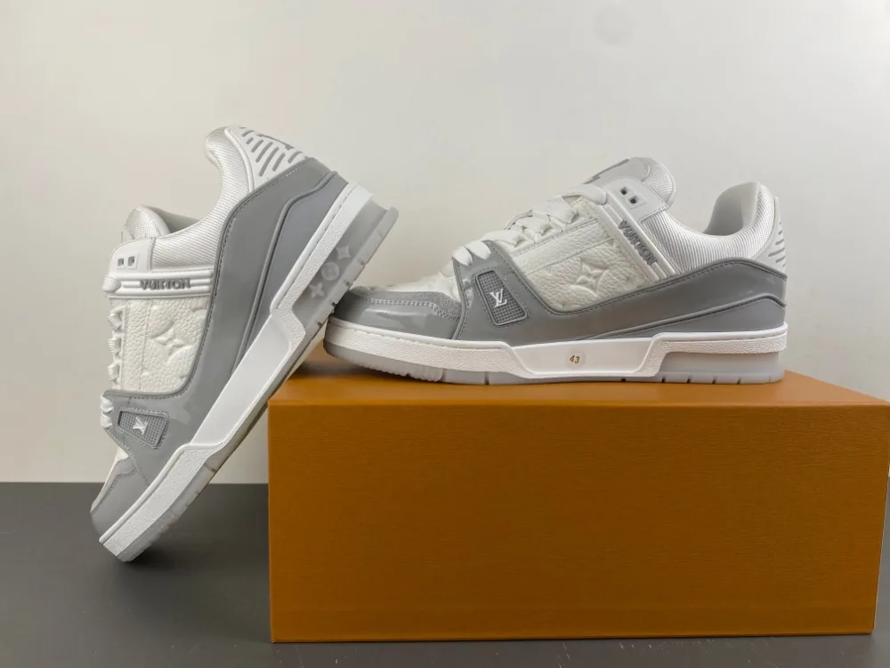 Louis Vuitton Trainer “White Grey” — photo 14 of 17