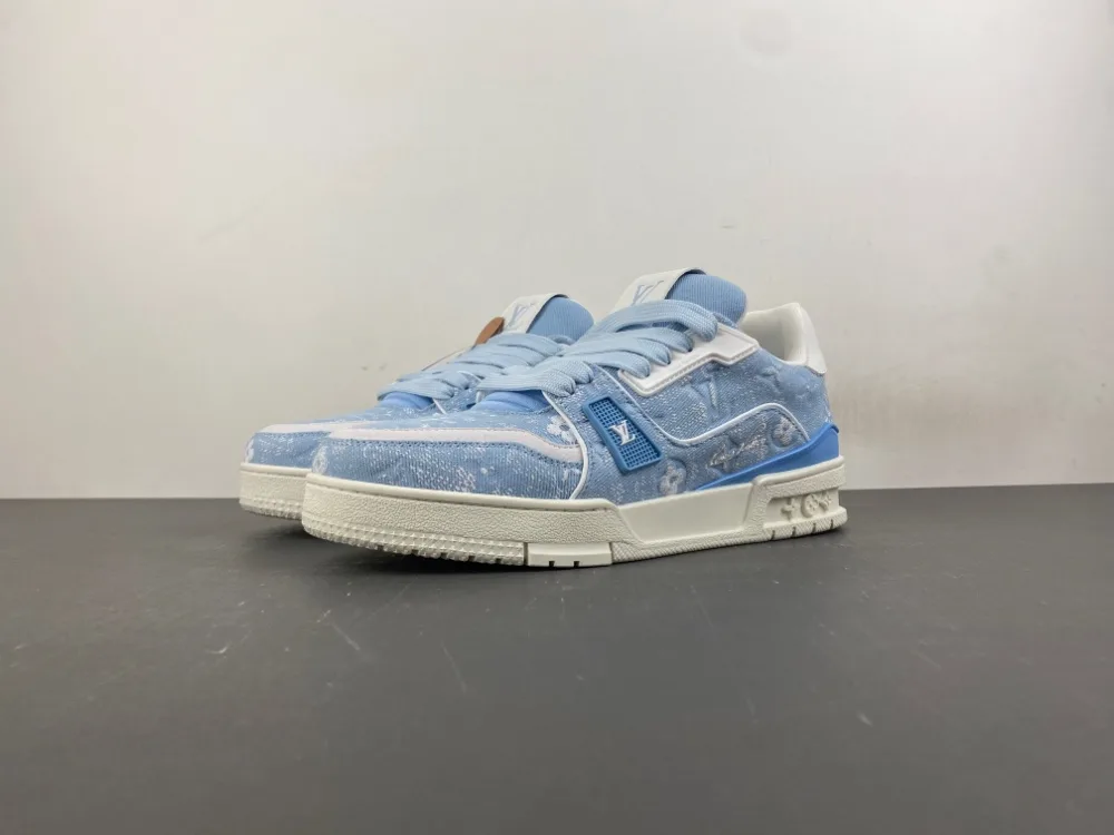 Louis Vuitton Trainer “Light Jade White” — photo 2 of 17