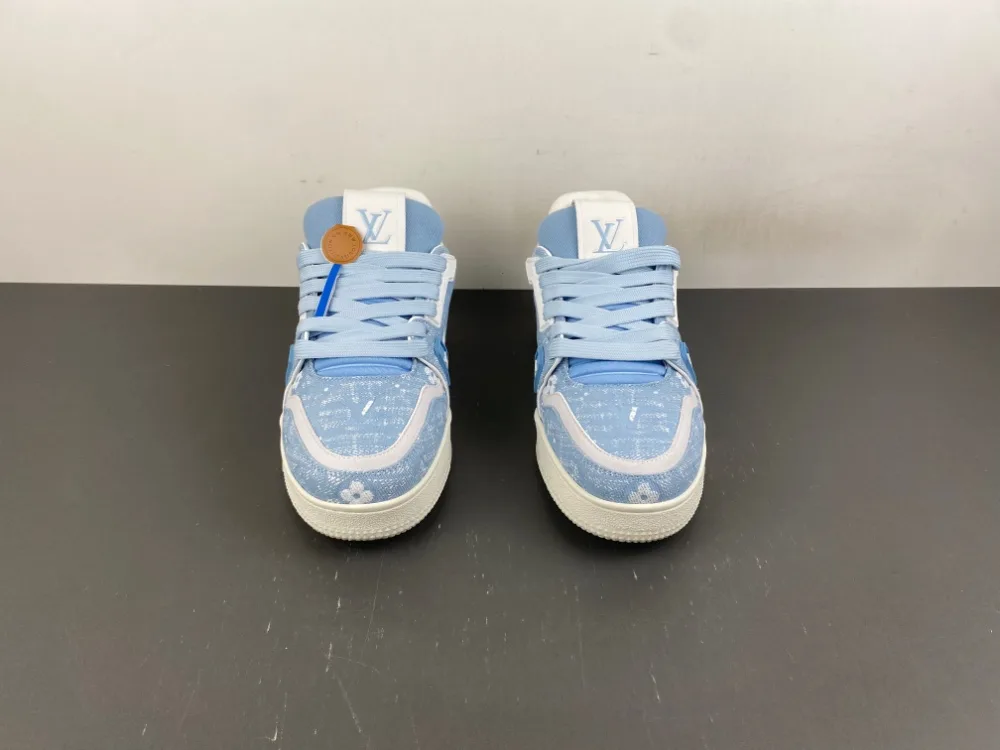 Louis Vuitton Trainer “Light Jade White” — photo 12 of 17