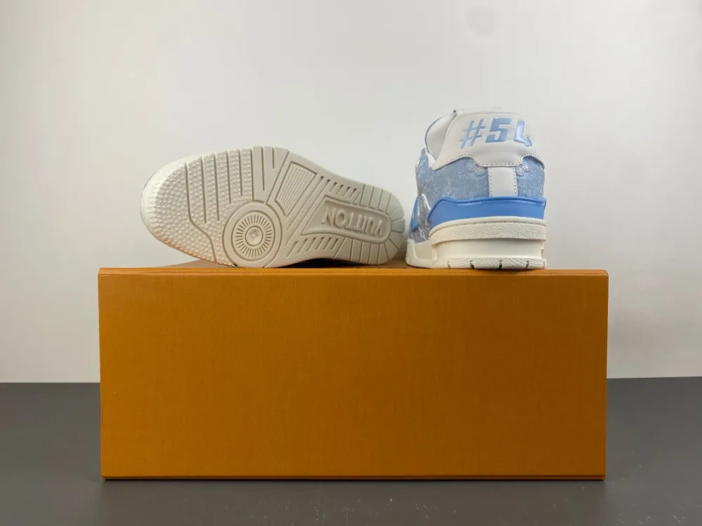 Louis Vuitton Trainer “Light Jade White” — photo 15 of 17