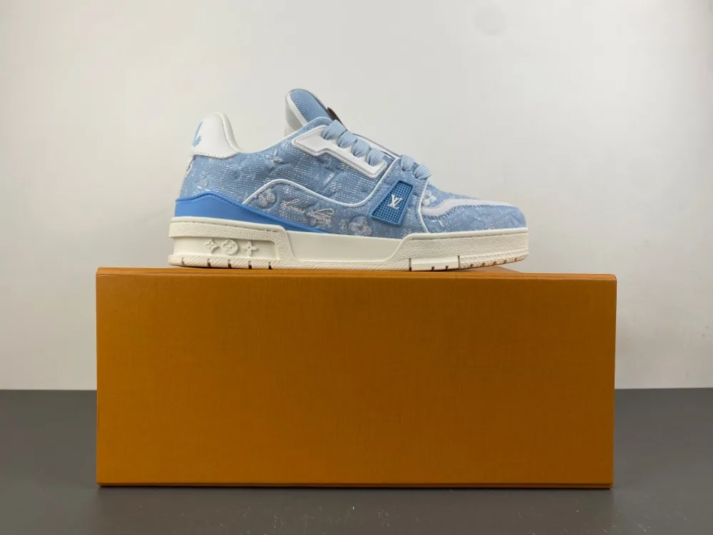 Louis Vuitton Trainer “Light Jade White” — photo 16 of 17
